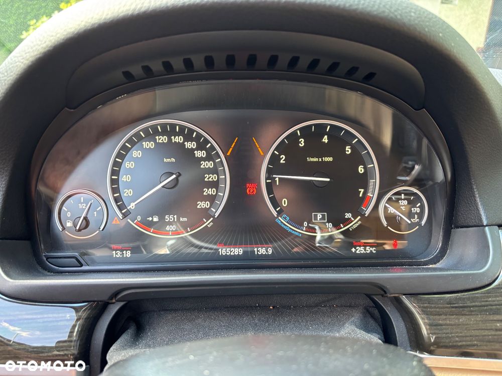 BMW Seria 5 535i xDrive Sport-Aut Luxury Line - 21
