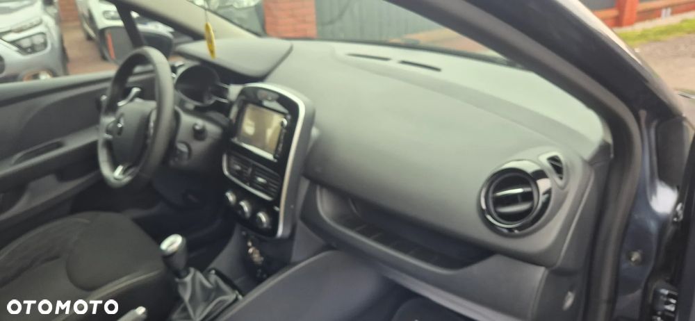 Renault Clio 0.9 Energy TCe Limited - 16