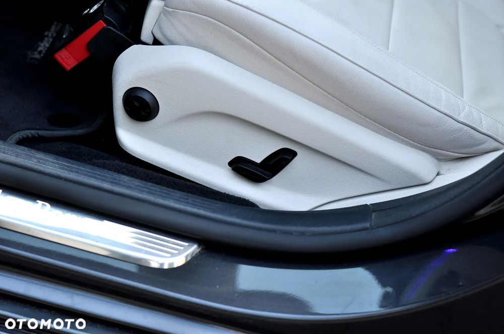 Mercedes-Benz Klasa E 220 d 9G-TRONIC Edition AVANTGARDE - 23