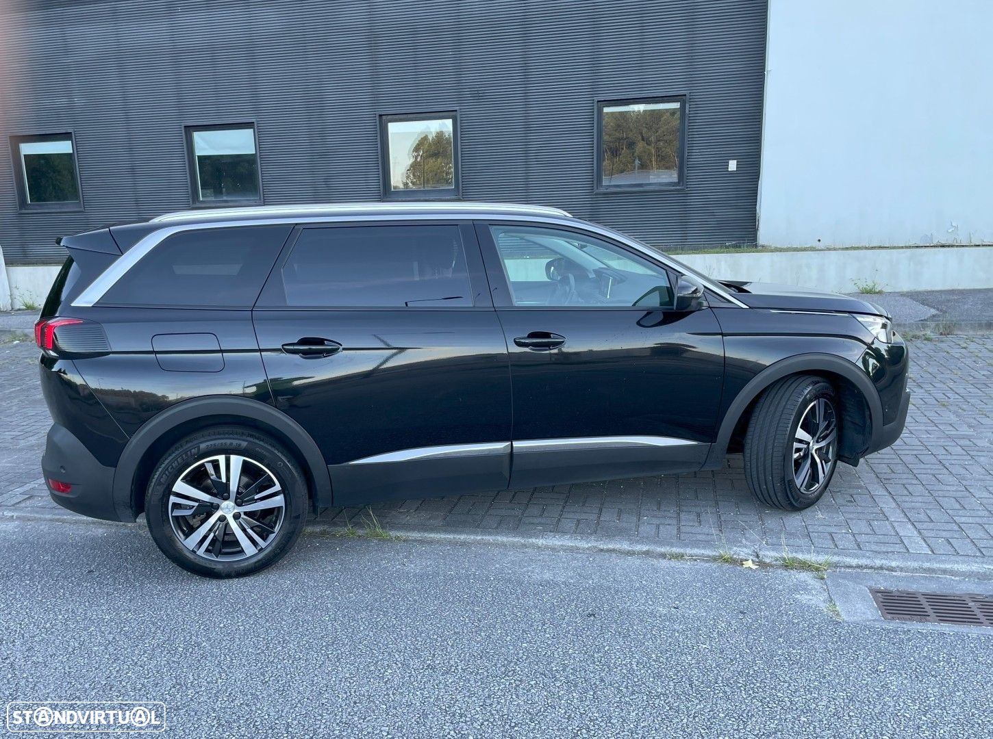 Peugeot 5008 - 3