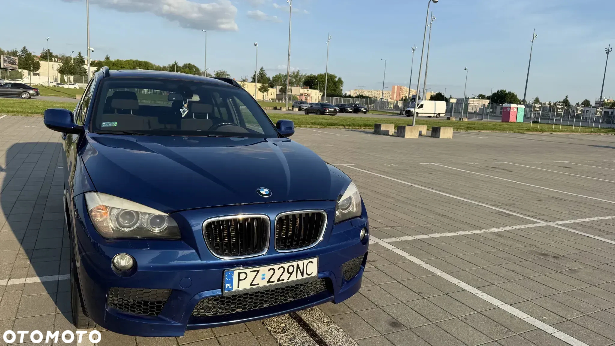 BMW X1 sDrive20d EfficientDynamics - 4