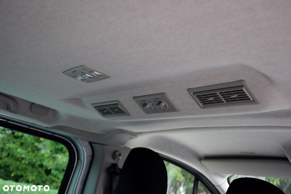 Renault Trafic - 13