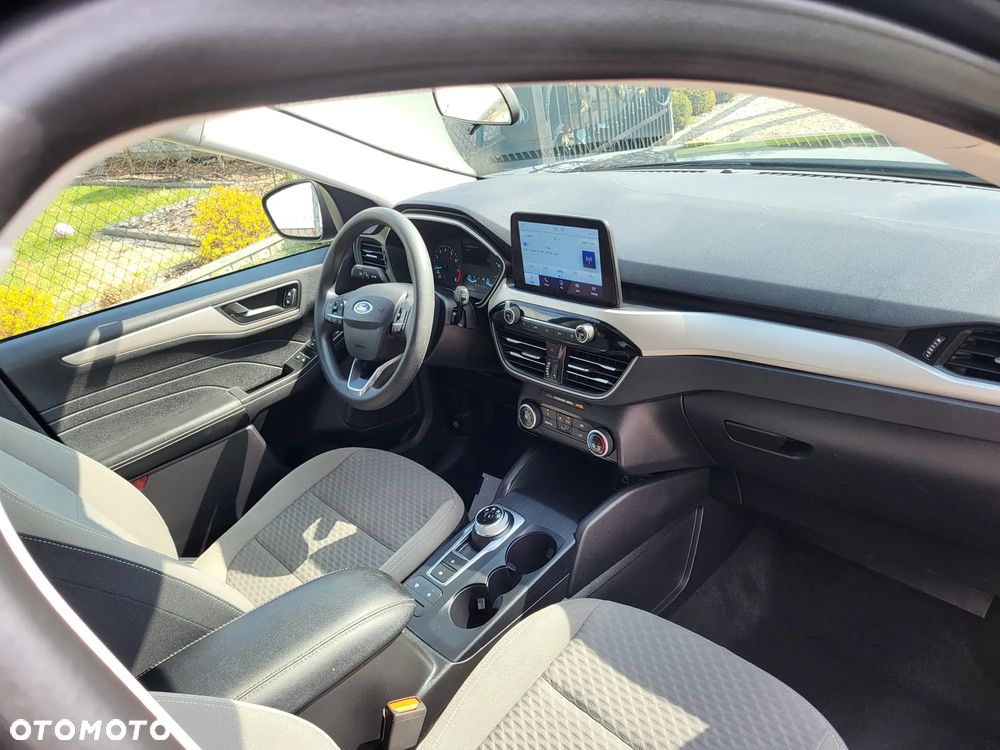 Ford Kuga 1.5 EcoBoost ST-LINE X - 31
