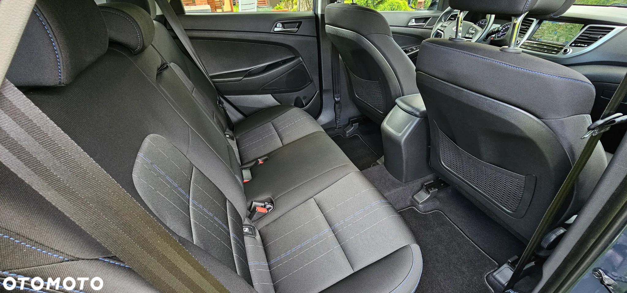 Hyundai Tucson blue 1.6 GDi 2WD Navi - 11