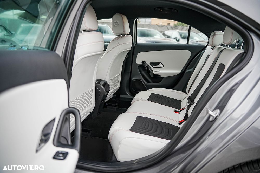 Mercedes-Benz A 180 d Sedan 7G-DCT Edition 2020 - 9