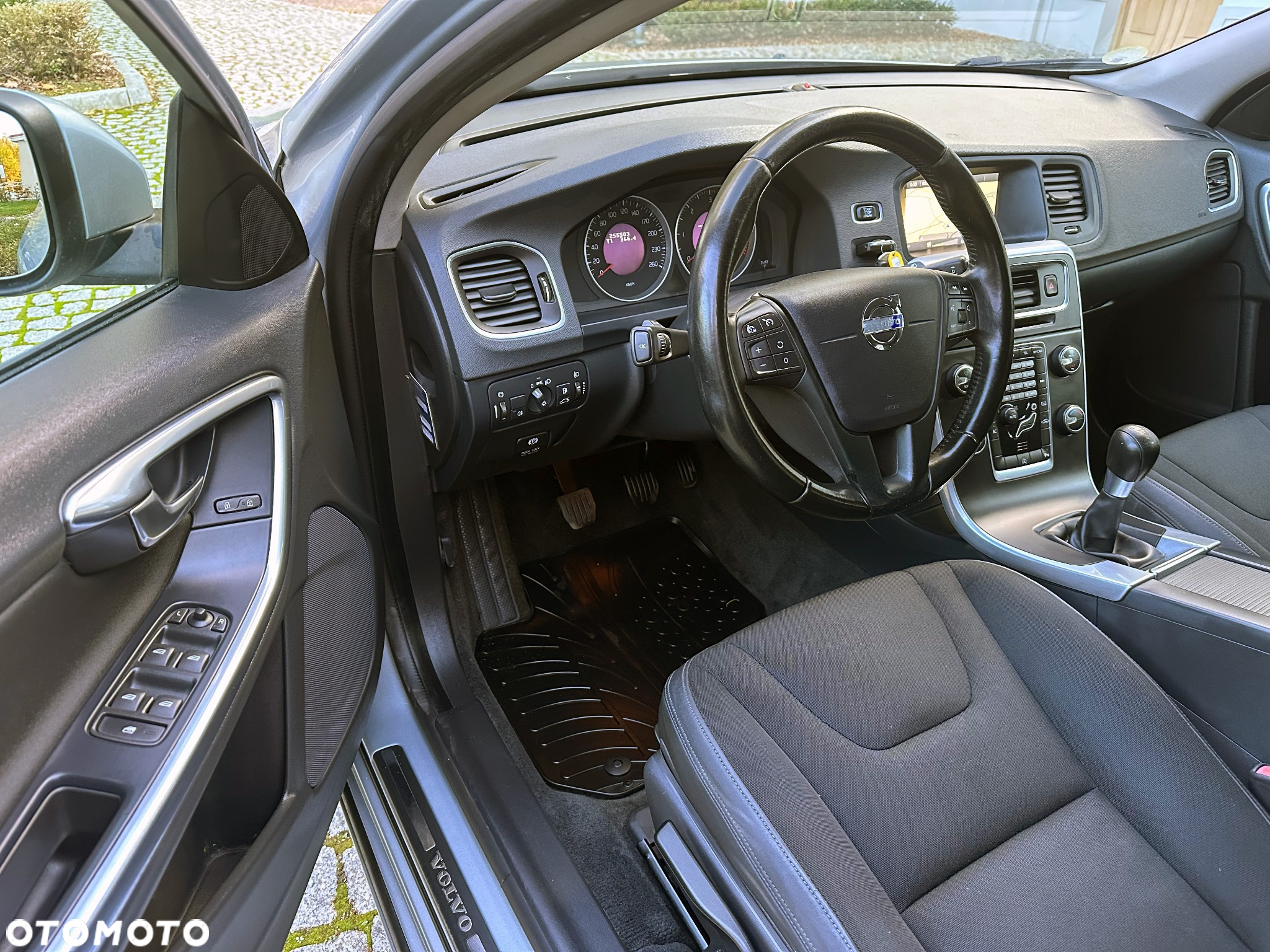 Volvo V60 - 26