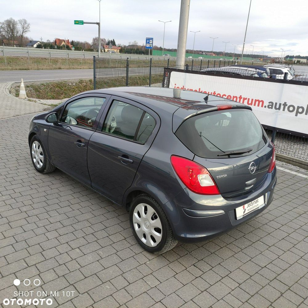 Opel Corsa - 6