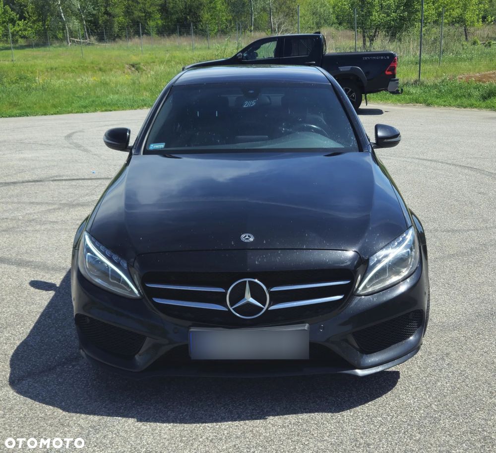 Mercedes-Benz Klasa C 200 4-Matic 9G-TRONIC - 2