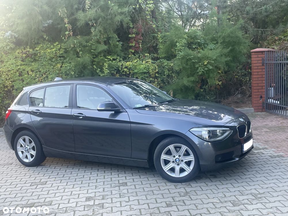 BMW Seria 1 - 1
