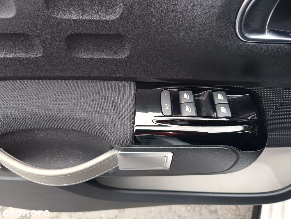 Citroën C3 Pure Tech 110 S&S SHINE - 13