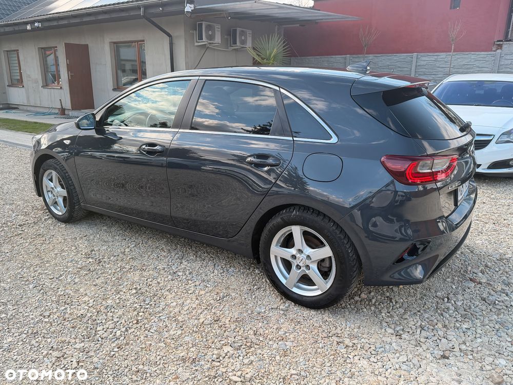 Kia Ceed 1.4 Vision - 11