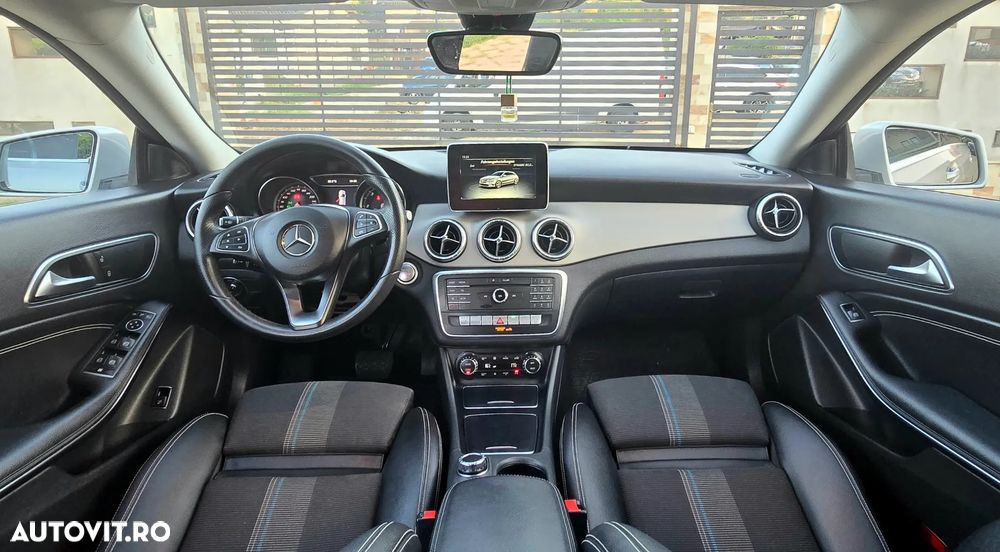 Mercedes-Benz CLA 220 d 7G-DCT AMG Line - 6
