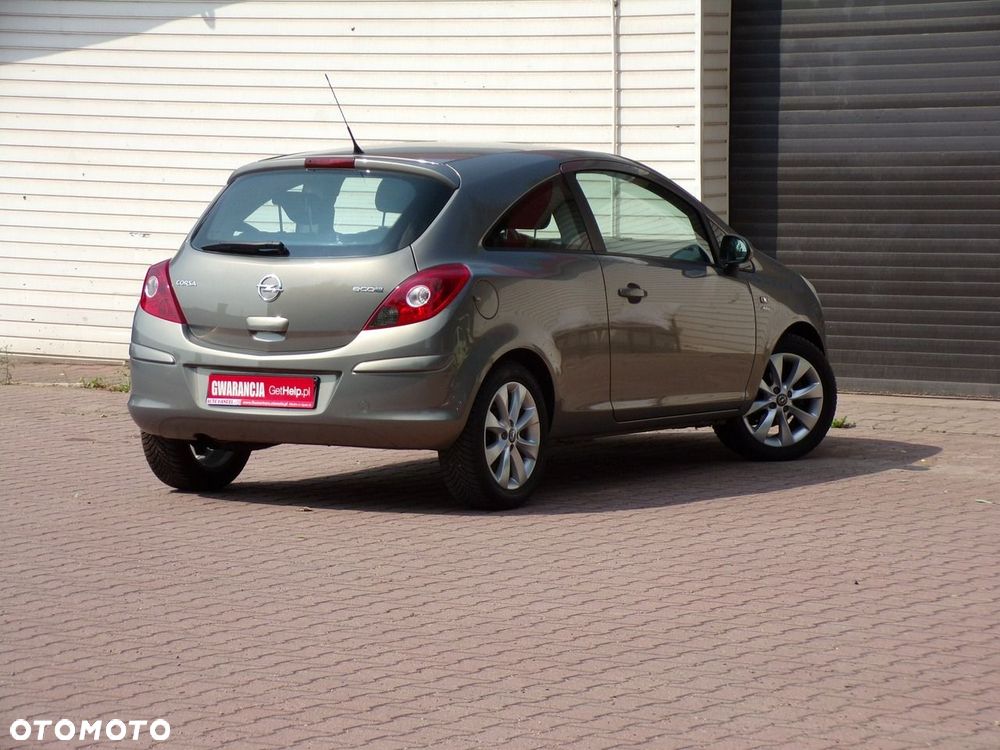 Opel Corsa - 10