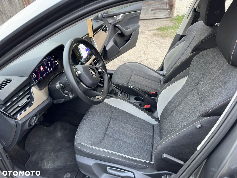 Skoda Kamiq 1.5 TSI Style DSG - 8