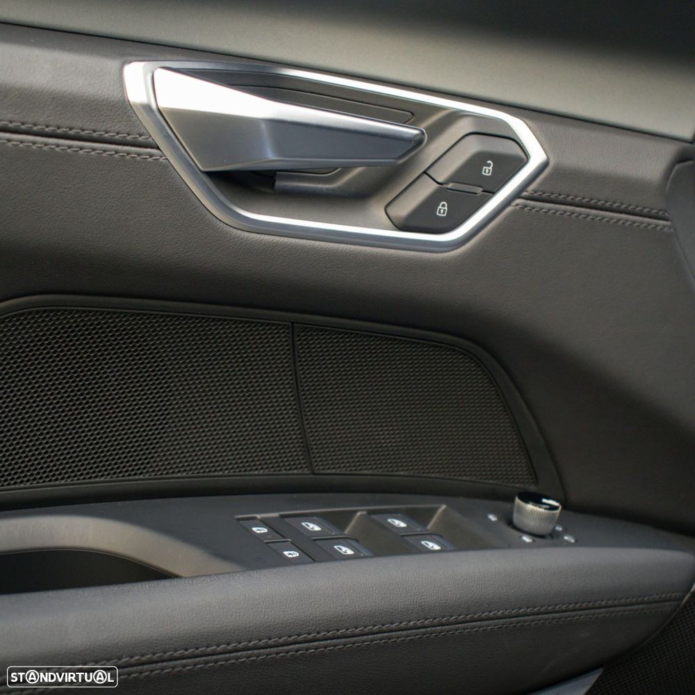 Audi e-tron GT quattro - 11