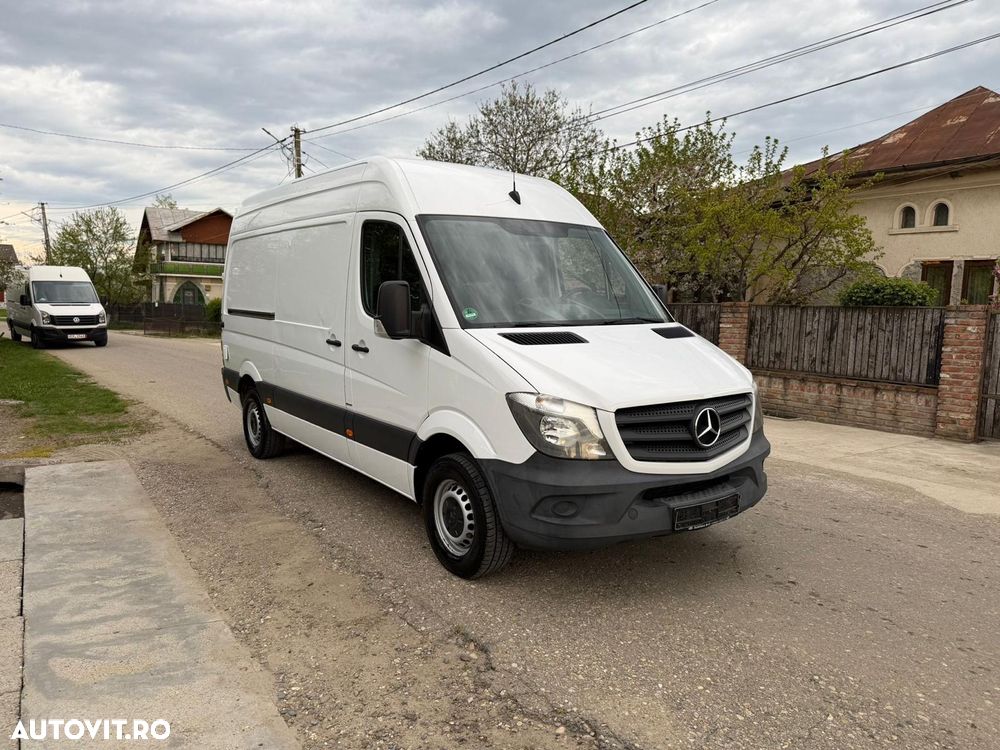 Mercedes-Benz Sprinter - 8