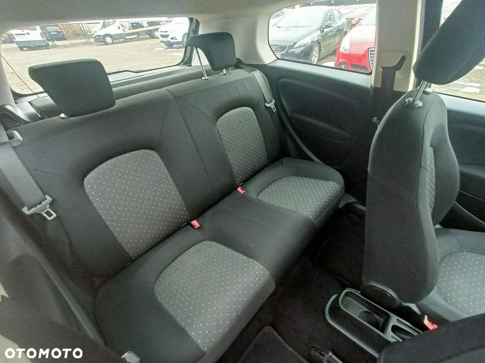 Fiat Grande Punto - 23