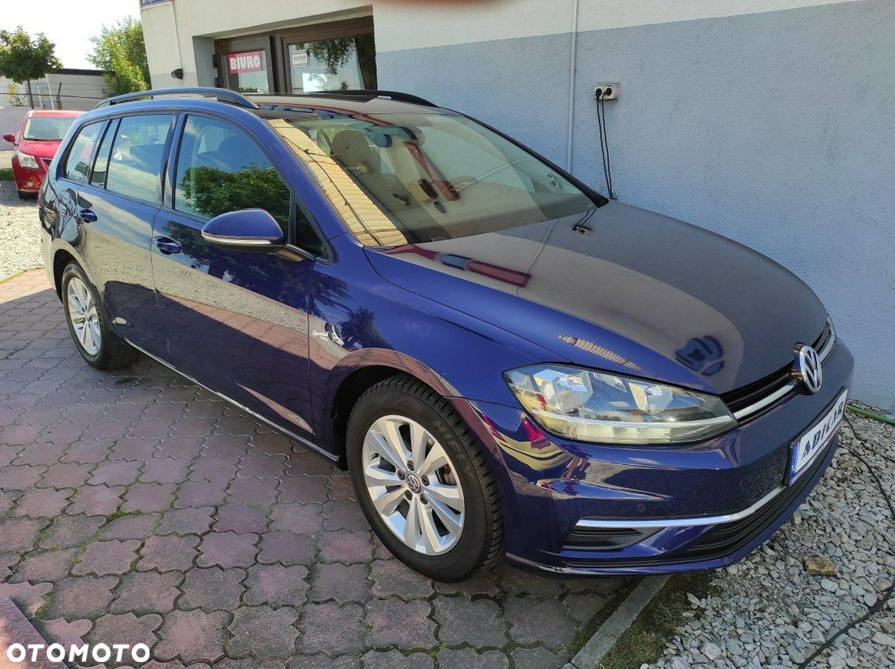 Volkswagen Golf - 8