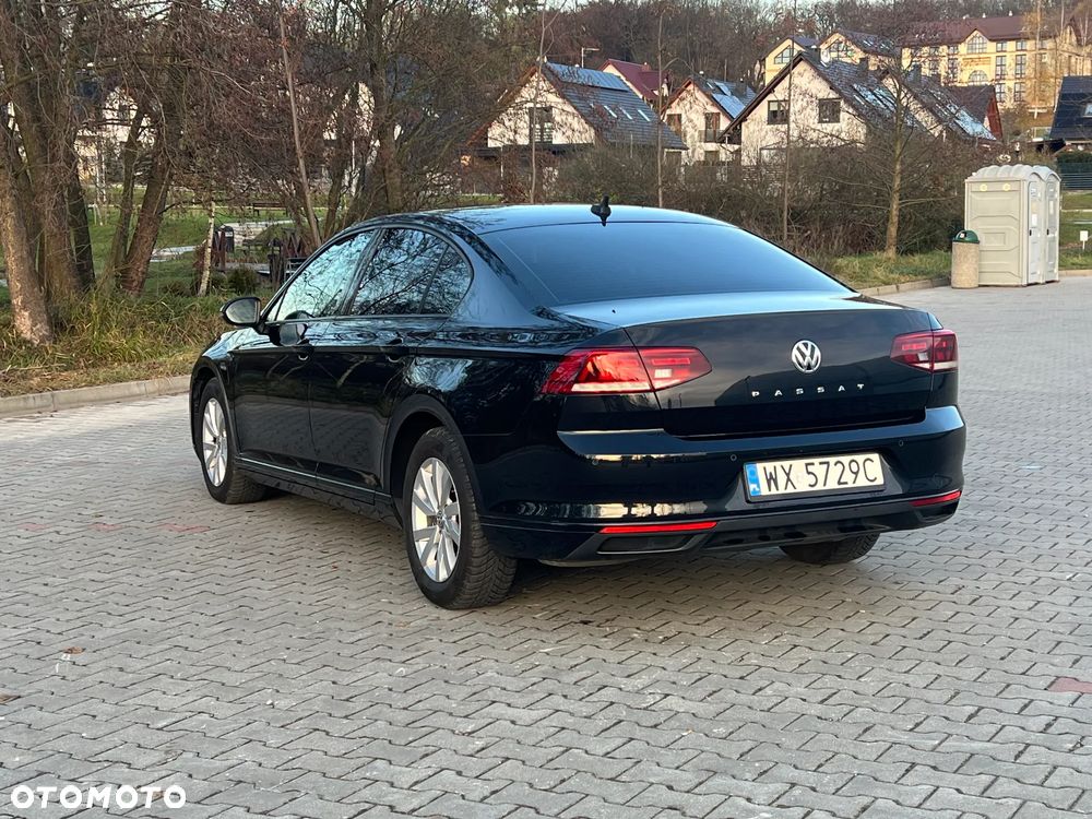 Volkswagen Passat 1.5 TSI EVO Essence DSG - 5