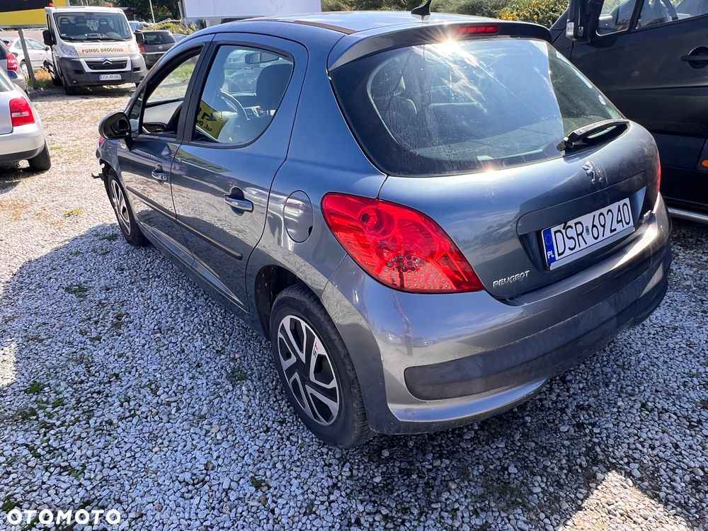Peugeot 207 - 5