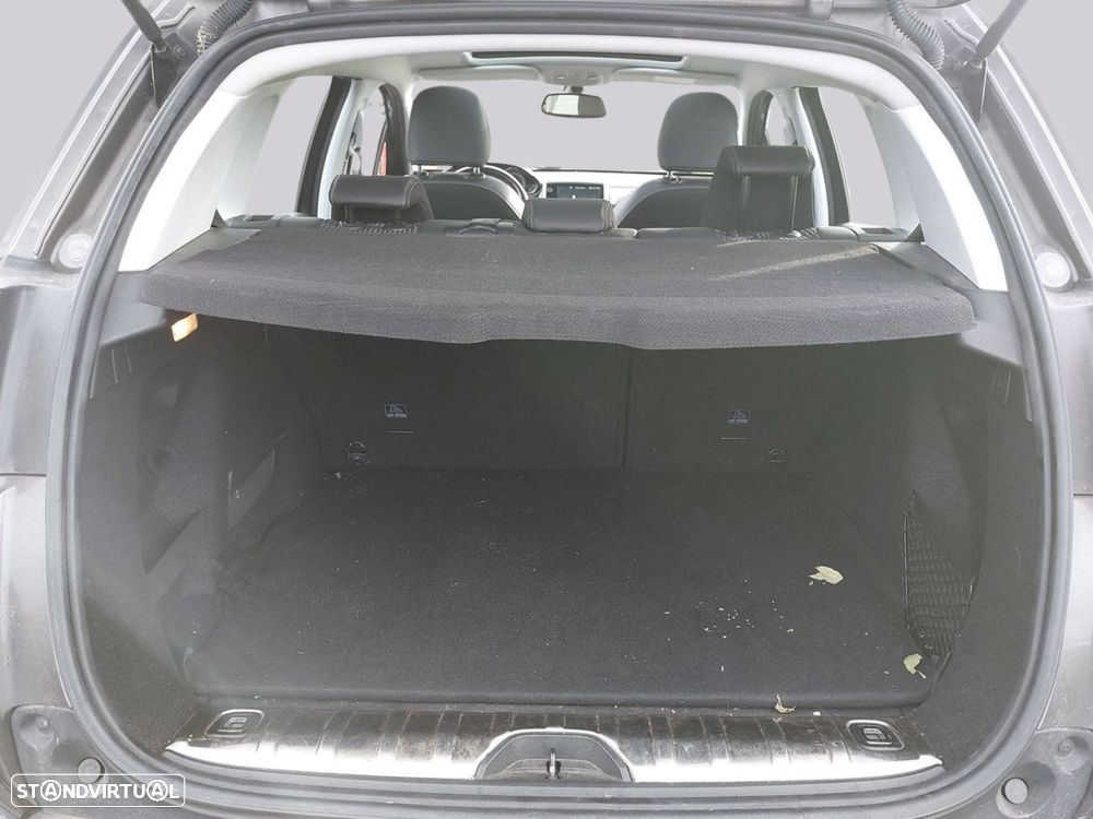 Peugeot 2008 PureTech 110 Stop&Start EAT6 Allure - 8