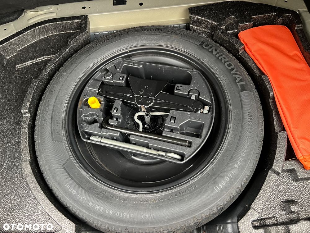 Peugeot 308 110 e-THP Stop & Start Allure - 32