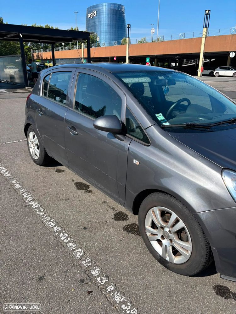 Opel Corsa 1.3 CDTI Enjoy EcoFLEX - 6