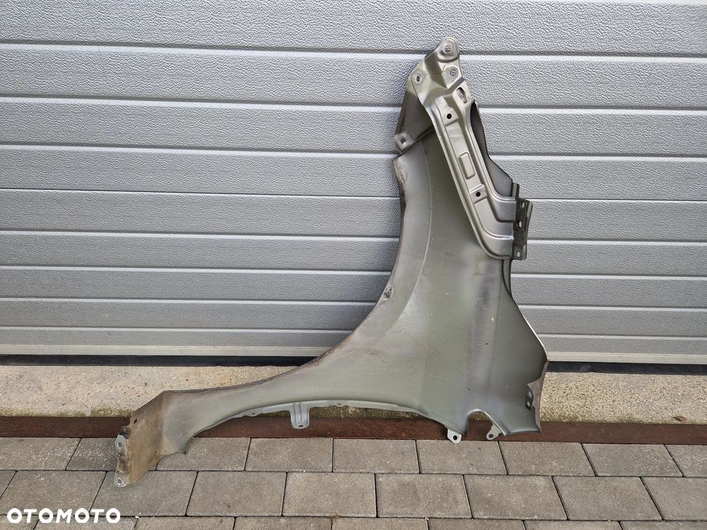 BŁOTNIK PRZEDNI PRAWY TOYOTA COROLLA XI E16 E17 E18 2012-2019 - 5
