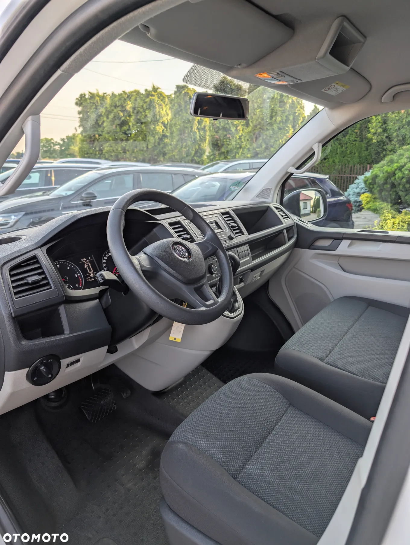 Volkswagen Transporter T6 2,0 TDI 150KM DSG7 przebieg 111tkm - 24