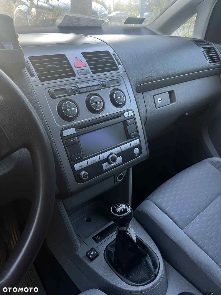 Volkswagen Touran 1.6 Trendline - 7