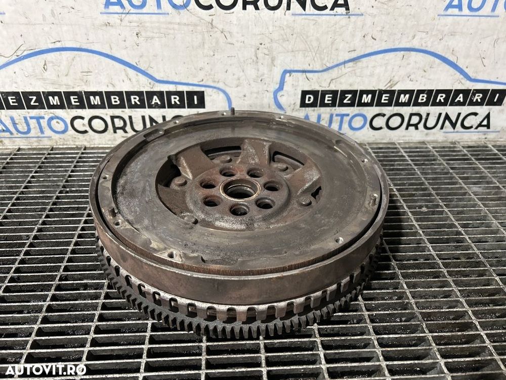 Volanta masa dubla Suzuki Grand Vitara 1.9 DDIS 2006 - 2012 129CP Manuala 5 Trepte F9QB ... - 1