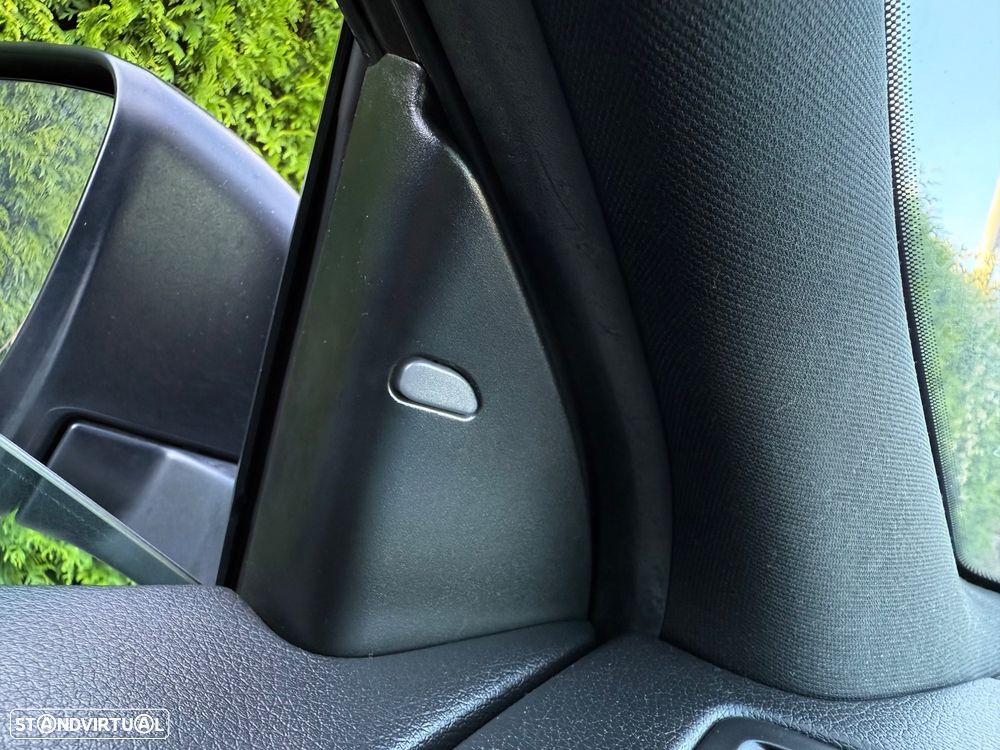 Nissan Qashqai 1.6 dCi Tekna Alcantara Xtronic - 23