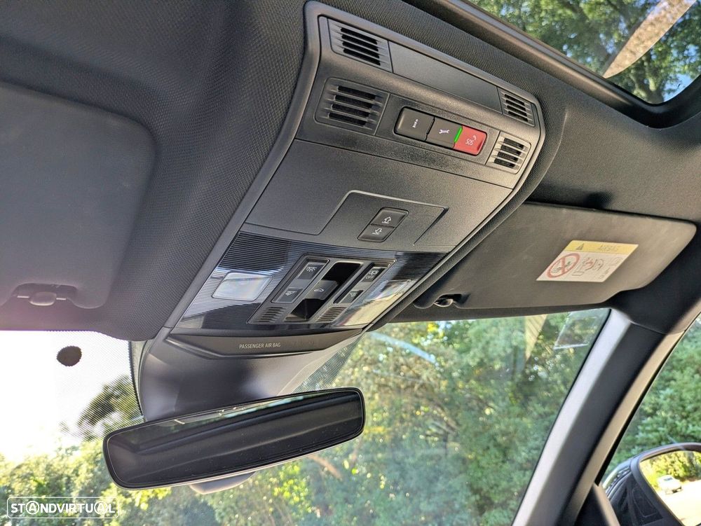 VW T-Roc 2.0 TDI R-Line DSG - 41