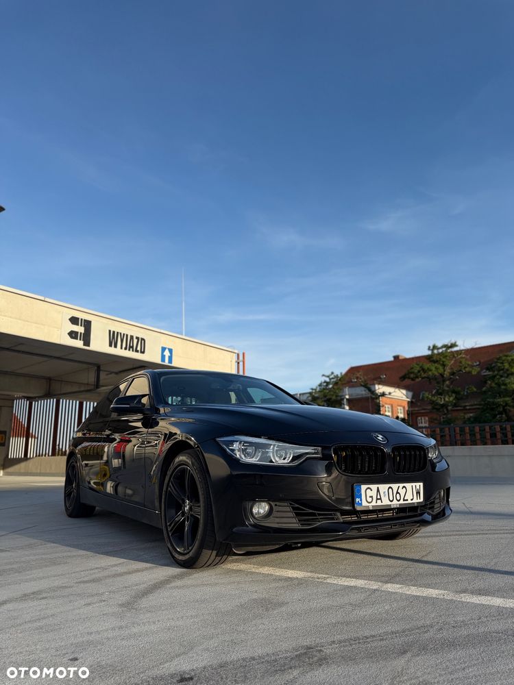 BMW Seria 3 - 16