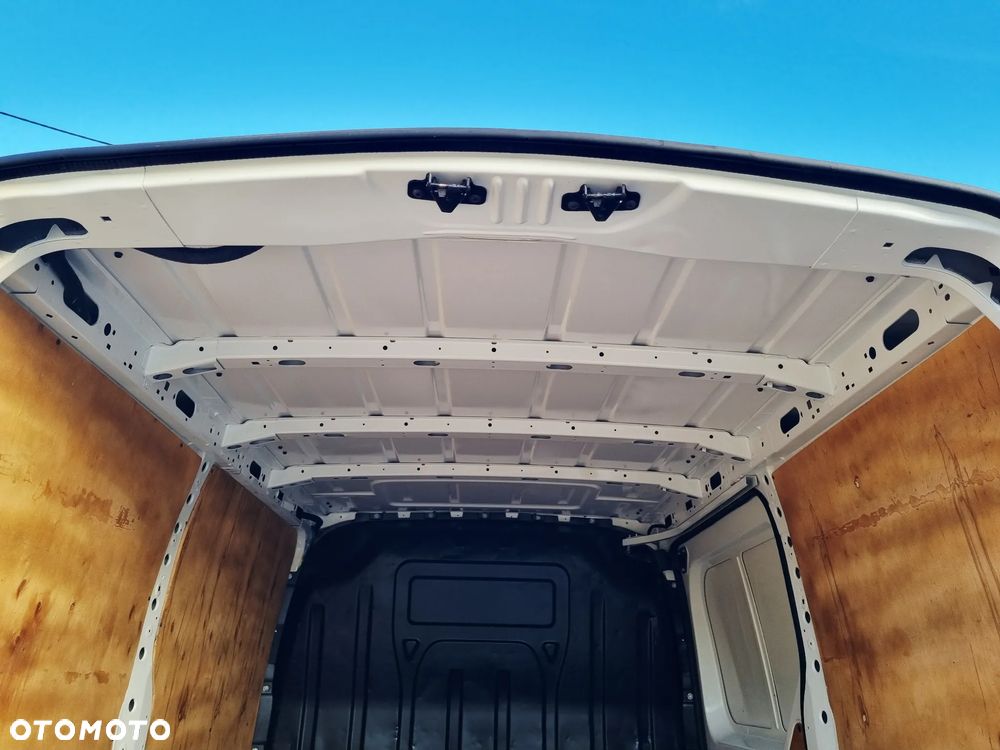 Renault Master - 19