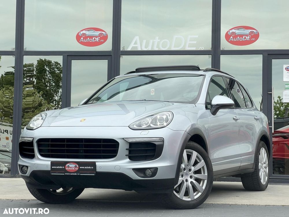Porsche Cayenne - 1