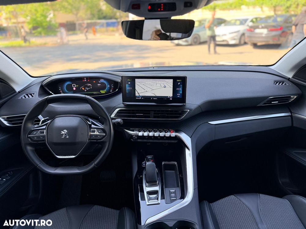 Peugeot 3008 PHEV 225 EAT8 Allure Pack - 11