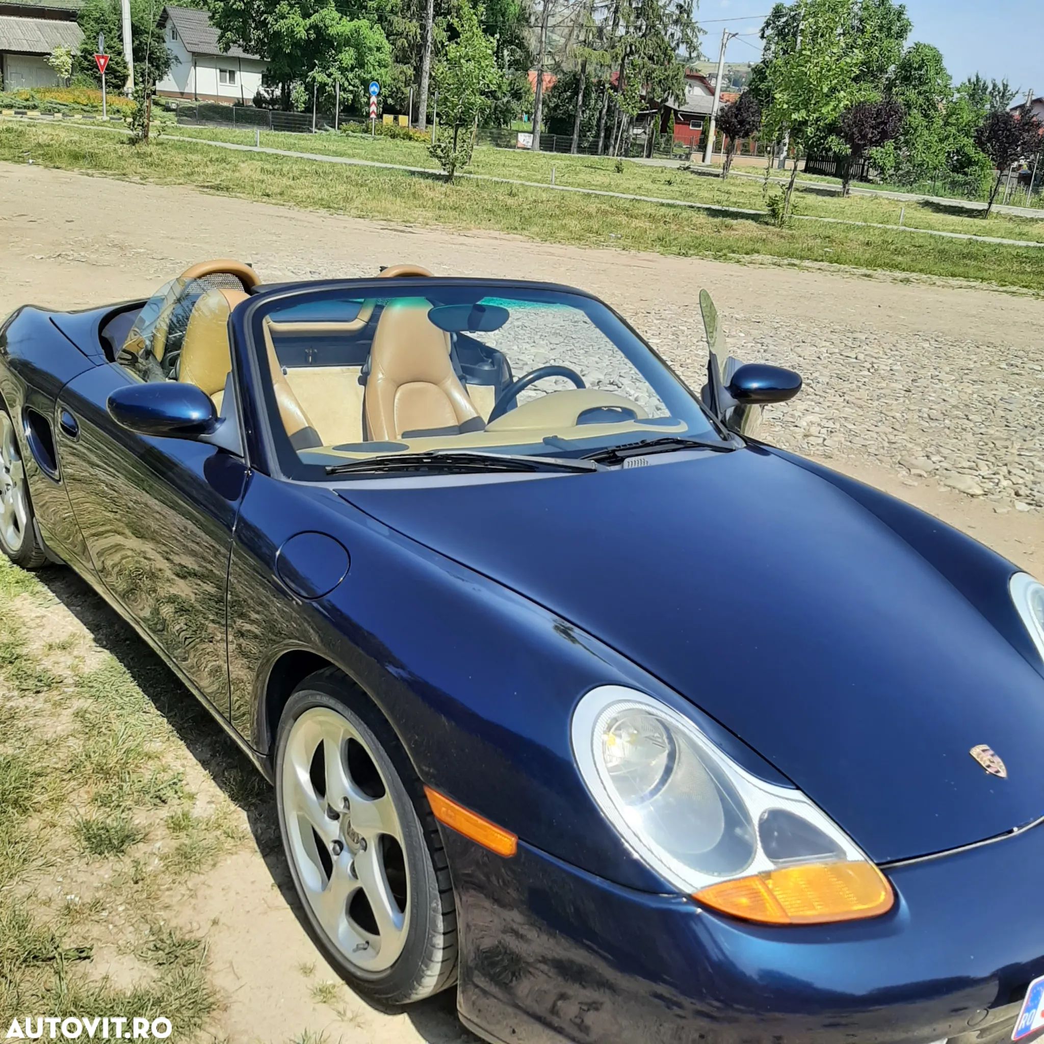 Porsche Boxster - 1