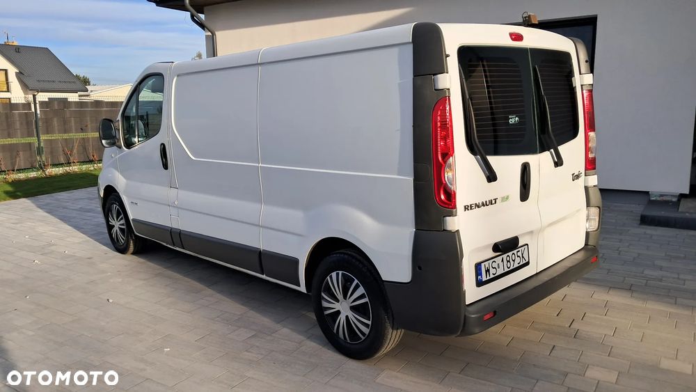 Renault Trafic - 18