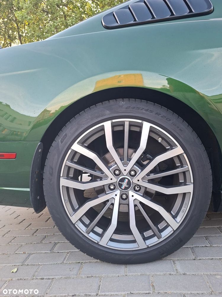 Ford Mustang 3.7 V6 - 8