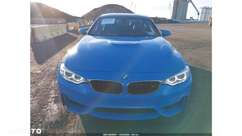 BMW M4 - 3