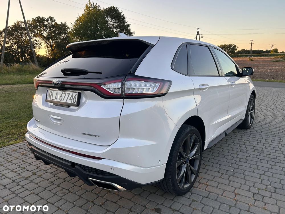 Ford Edge - 11