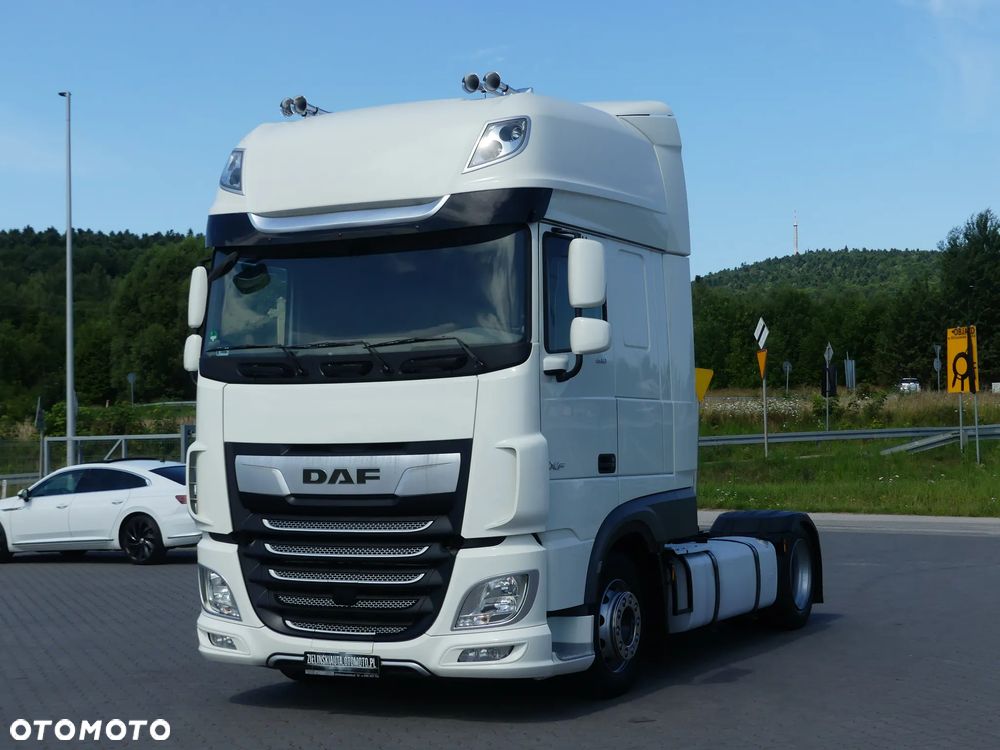 DAF XF 106.480 / LOW DECK / SUPER SPACE CAB / NOWE OPONY TYŁ / - 1