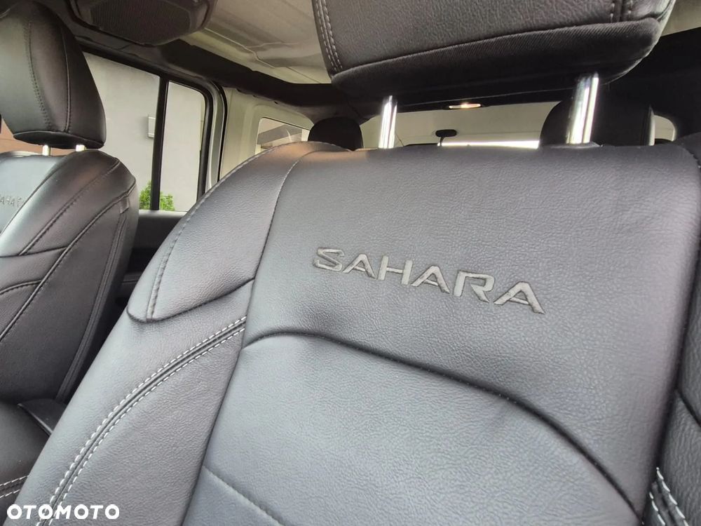 Jeep Wrangler ver-unlimited-2-0-4xe-plug--in-hybrid-hardtop-sahara - 18