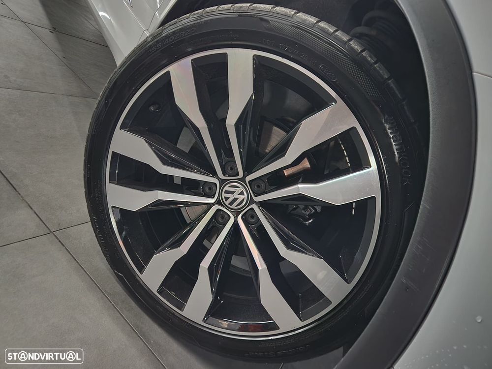 VW Tiguan 2.0 TDI R-Line DSG - 3
