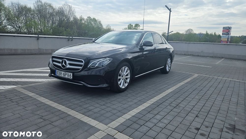 Mercedes-Benz Klasa E 220 d 9G-TRONIC - 3