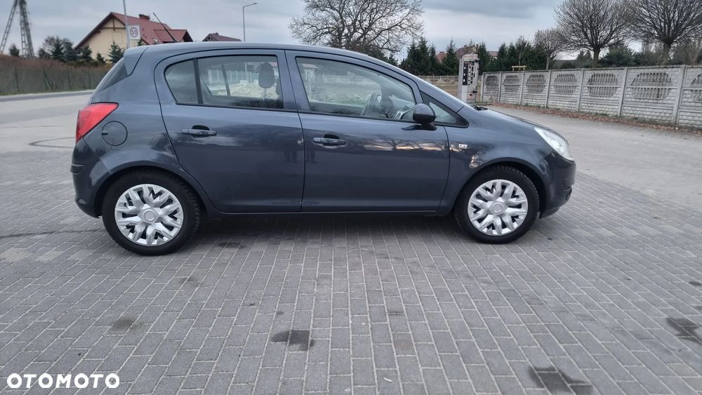 Opel Corsa 1.2 16V Selection 110 Jahre - 6