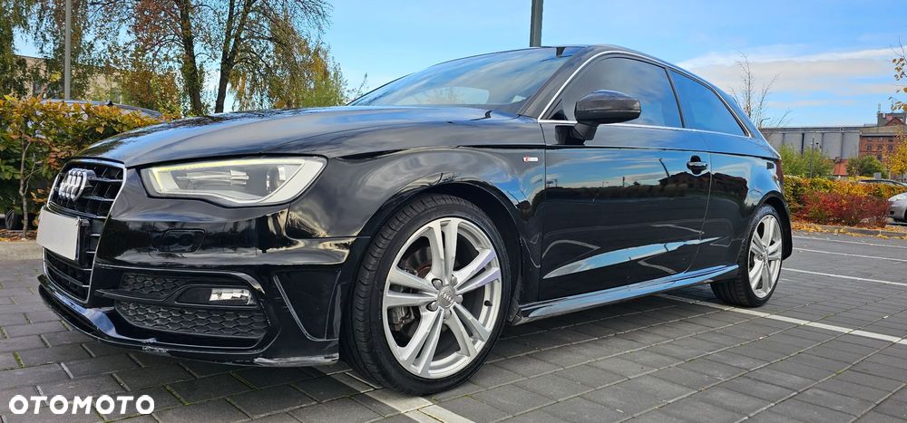 Audi A3 3-drzwiowe 1.8 TFSI Quattro Attraction S tronic - 1