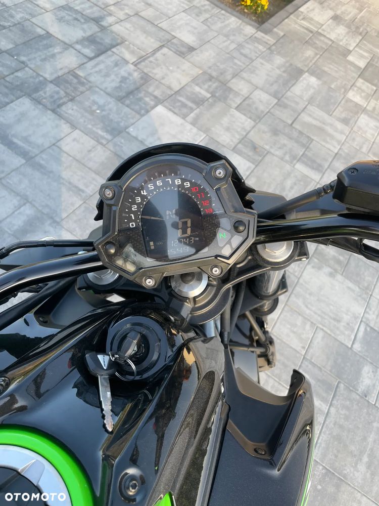 Kawasaki Z 650 - 10
