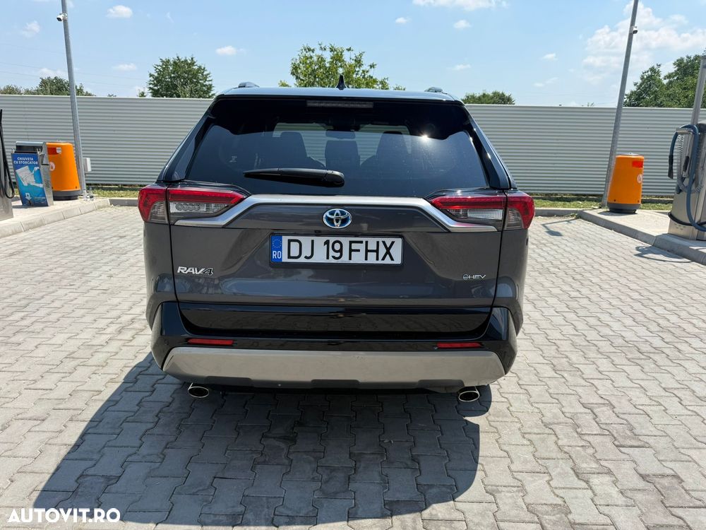 Toyota RAV4 - 2